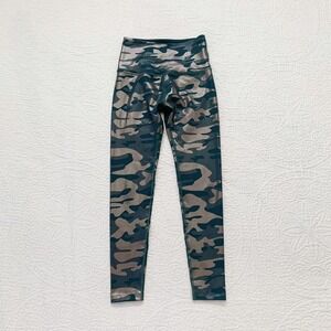 Beyond Yoga Shiny Camo High Waisted Midi Legging (XS)